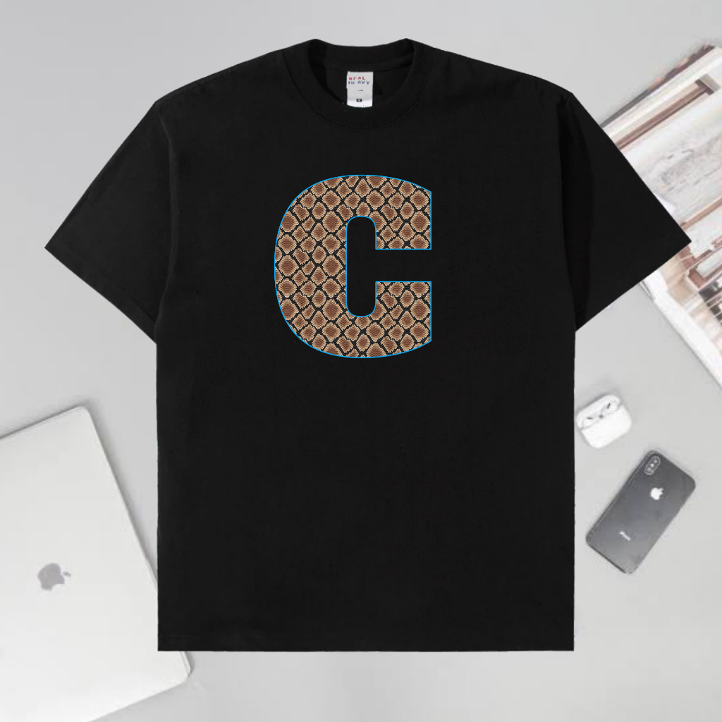 LOGO Inisial Nama Huruf C Snake Texture Baju Kaos Distro Premium Unisex Combed30s