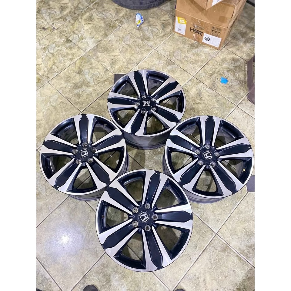 Velg Mobil Second OEM STD CRV R18 Black Polish 4 Pcs
