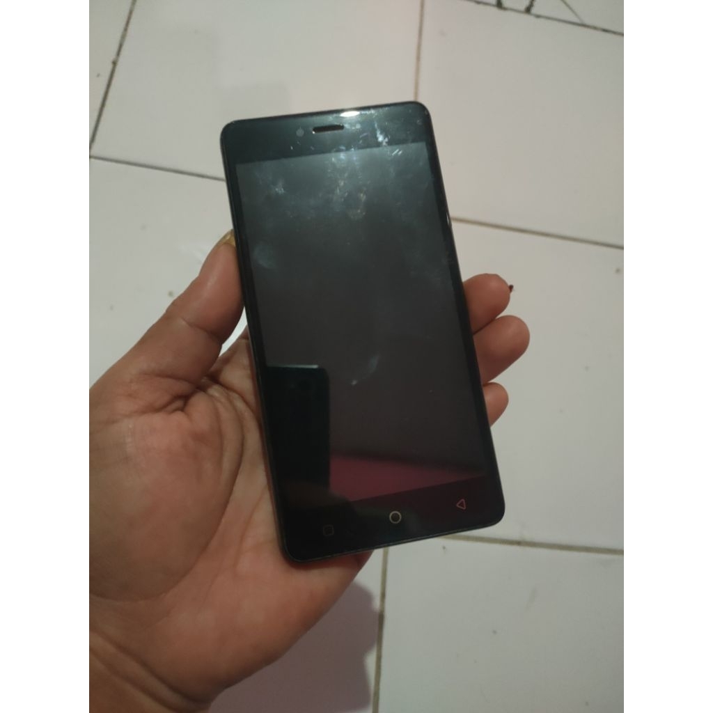 lcd Evercoss r50A normal tinggal pasang.... lcd tested garansi