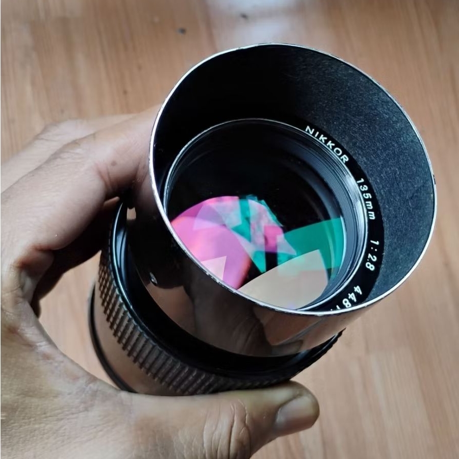 Lensa Manual Nikon 135mm f 2.8