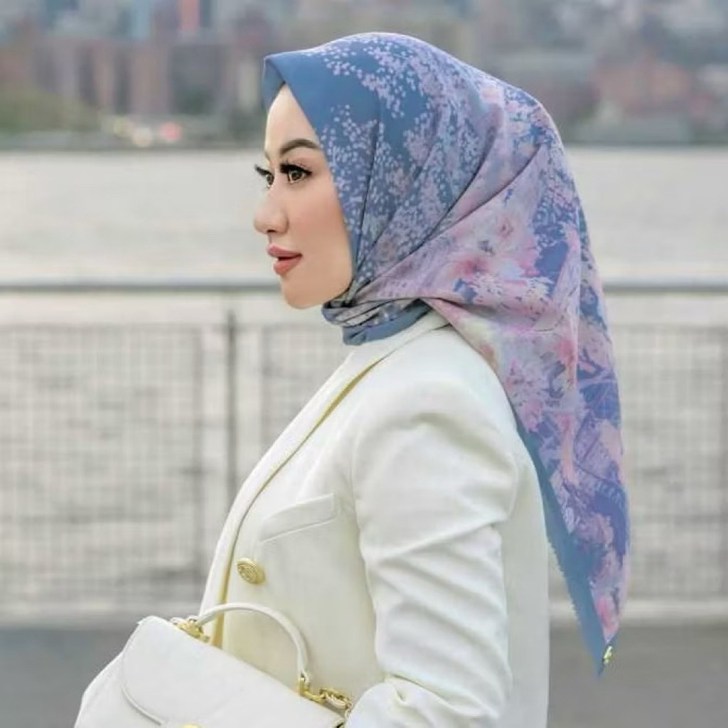 Buttonscarves New York Series