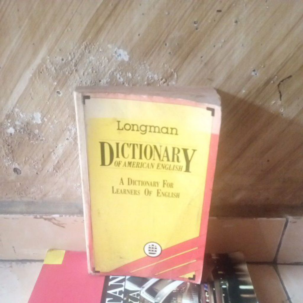 buku bekas; Longman Dictionary of American English by Longman