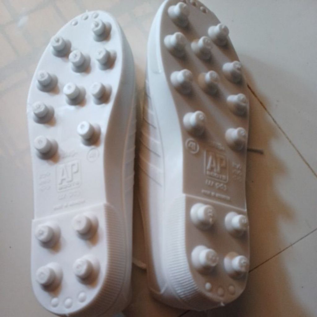 Sepatu Pull Ap Putih (6pasang)