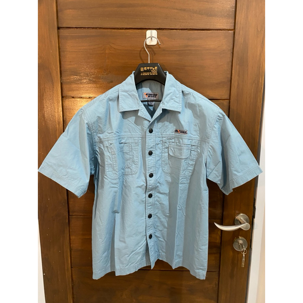 kemeja baju pakaian guess biru size L original preloved