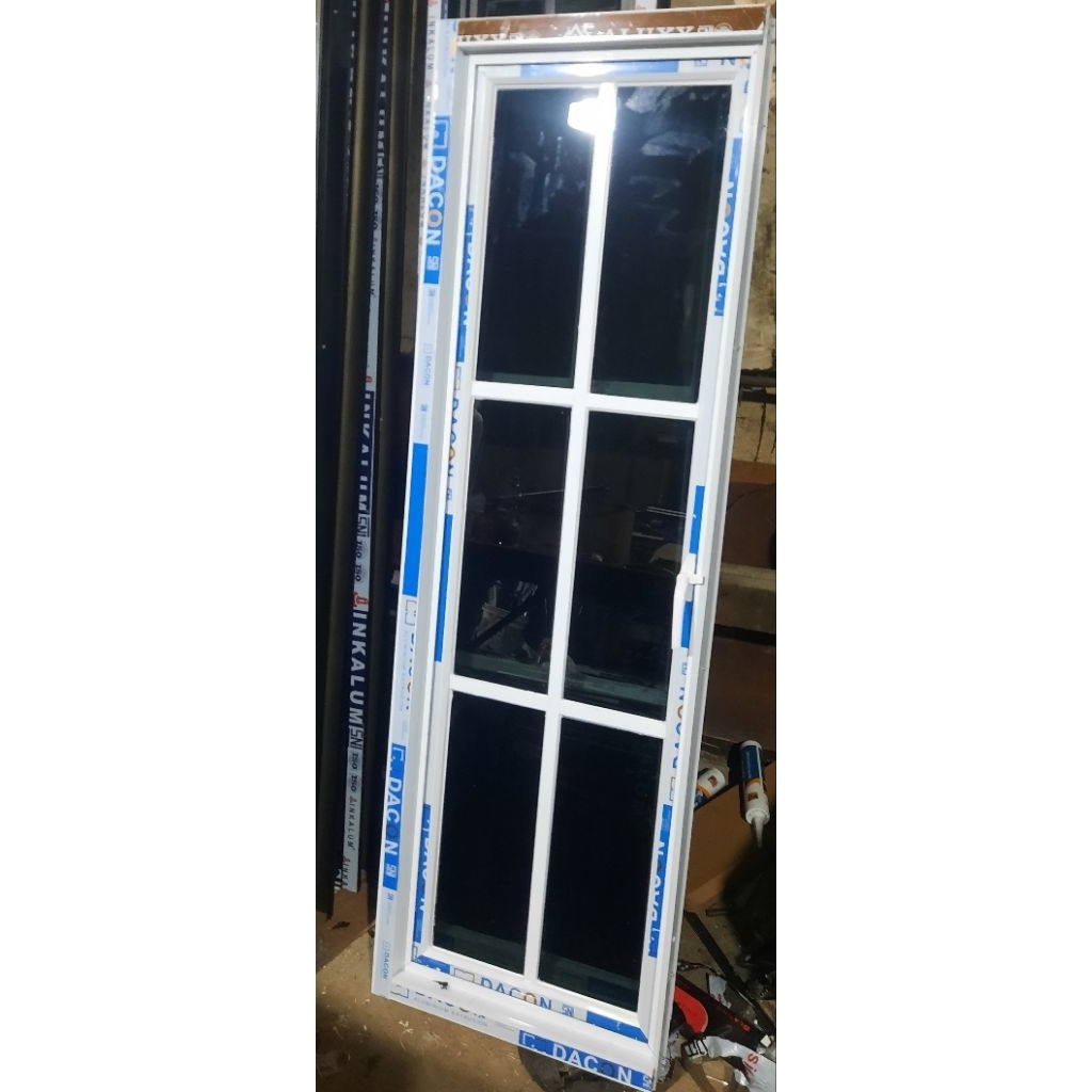 set jendela alumunium + ornamin ukuran 40 x 150 geratis peking kayu