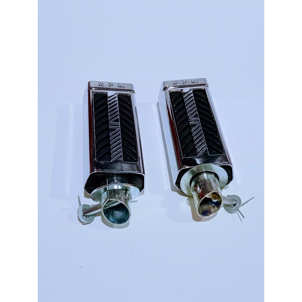 FOOTSTEP MOTOR/STEP MOTOR PIJAKAN KAKI BELAKANG MOTOR BEBEK BAHAN BESI ORIGINAL RPM