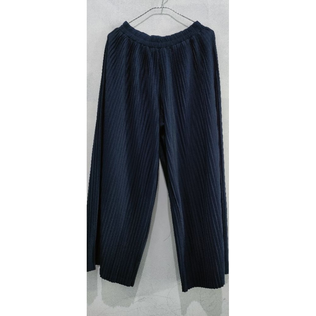 Preloved Celana motif lipat By Geulis