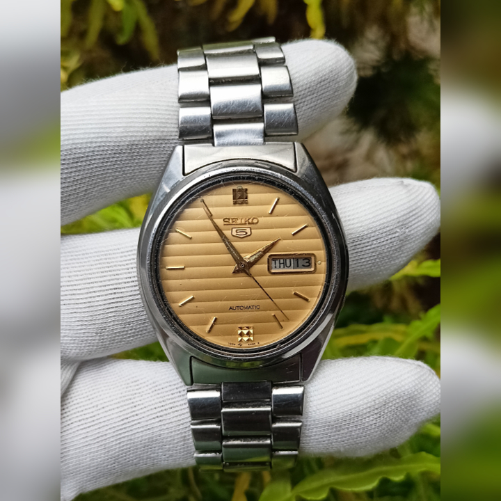 SEIKO 7009-876A Silver Gold Vintage Second Original | Jam Tangan Pria Klasik