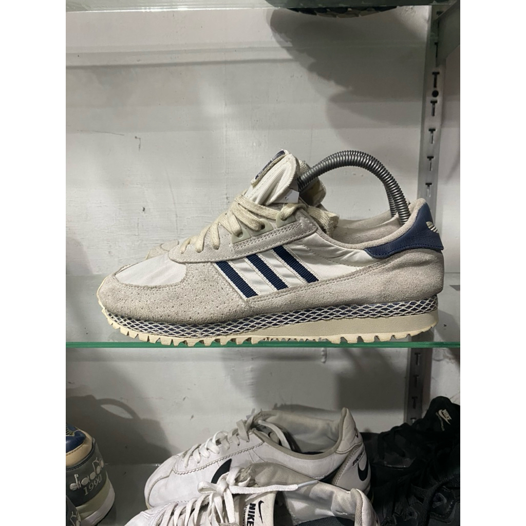 Sepatu Adidas City marathon