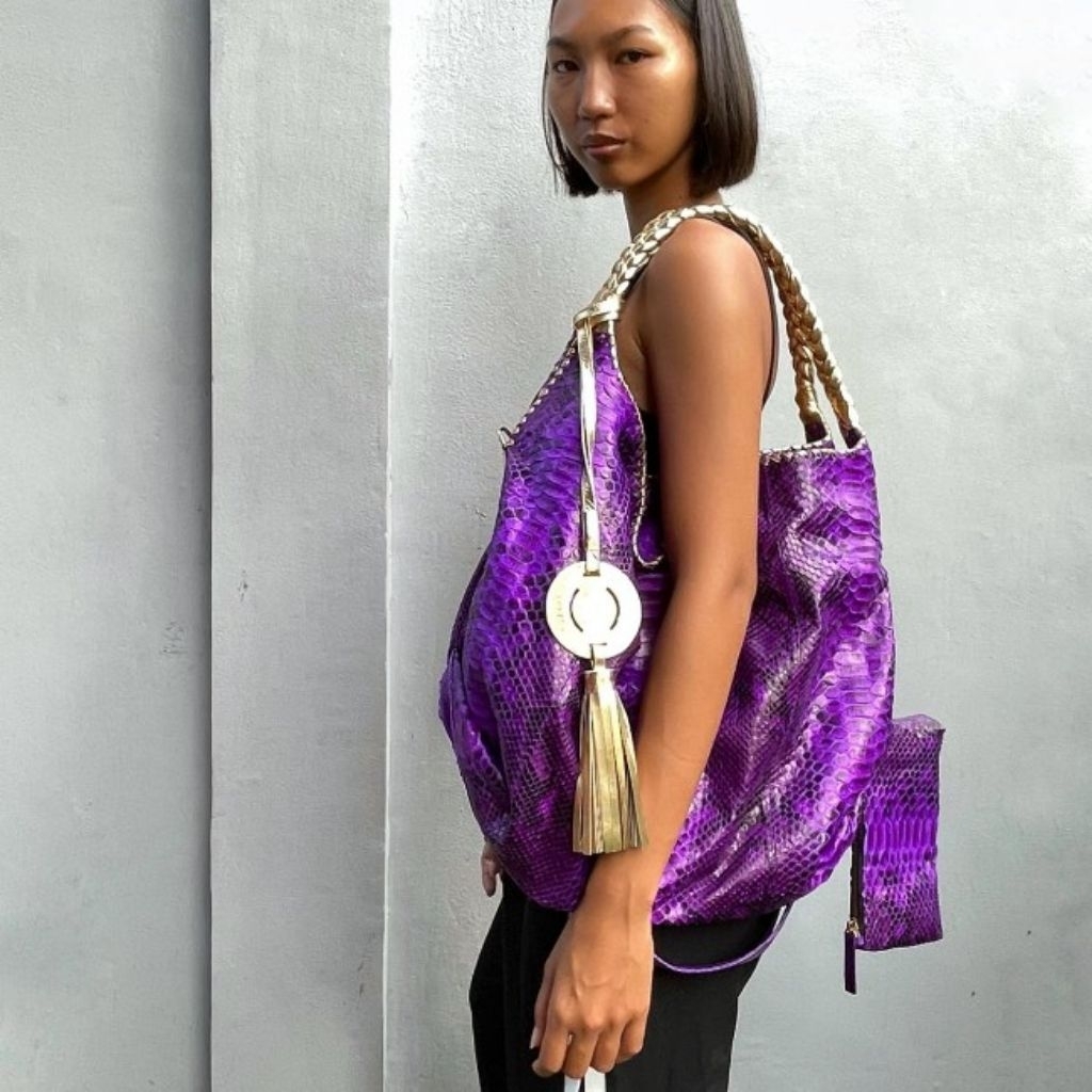 TAS HOBO KEPANG WARNA UNGU KULIT HEWAN EKSOTIS ASLI DARI BALI