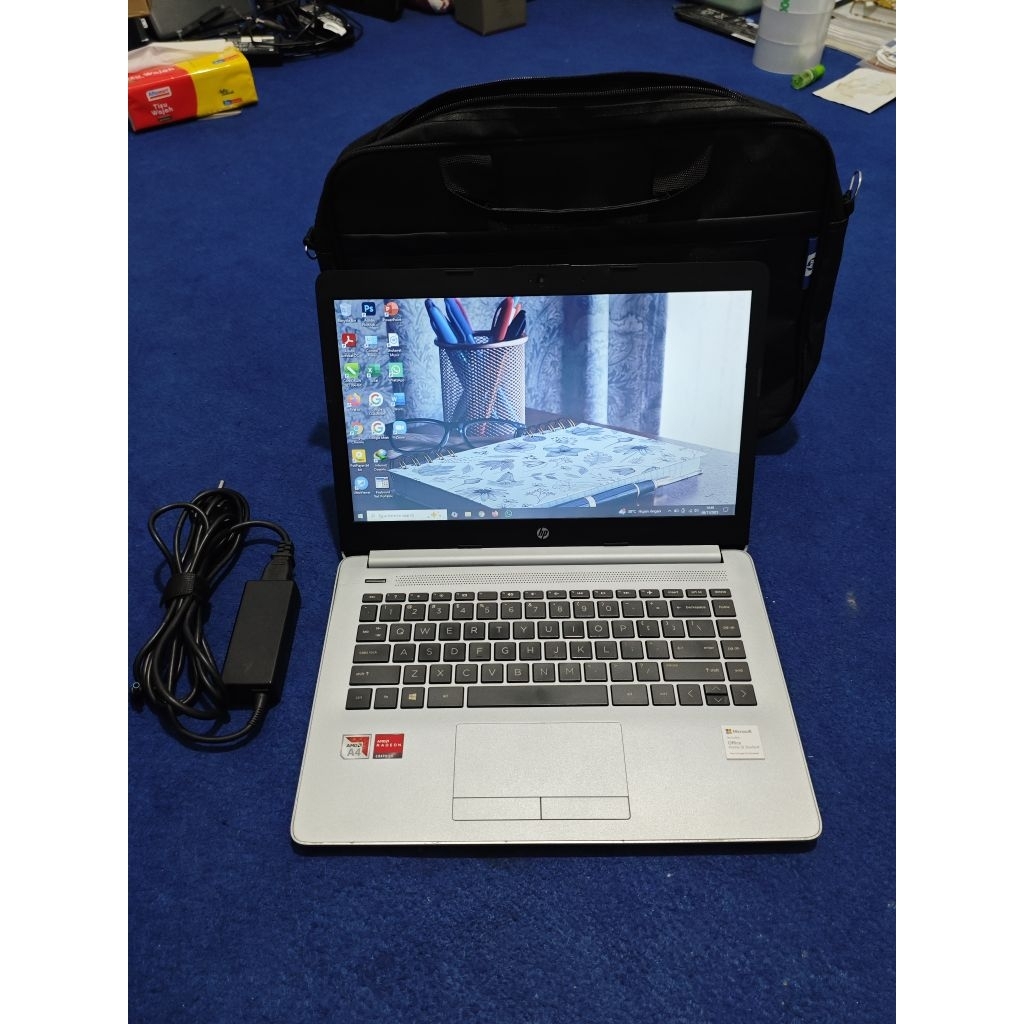 Hp 14-cm0091AU AMD A4 Ram 8 GB SSD 256 GB ANTI LEMOT BUAT KULIAH KERJAA KANTORAN OKE BANGETT