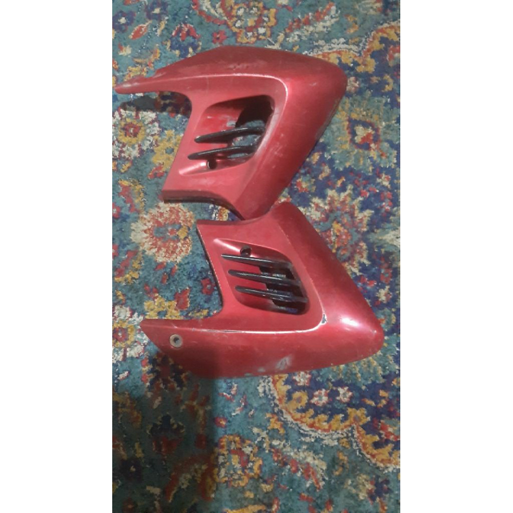 Sayap Tangki Kupingan tangki Tiger Revo original