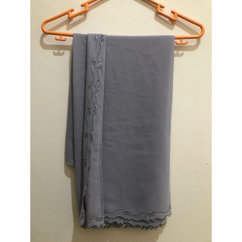 Preloved Pashmina Sulam Klasik Malay/ Pashmina Bordir Syahadat Indonesia