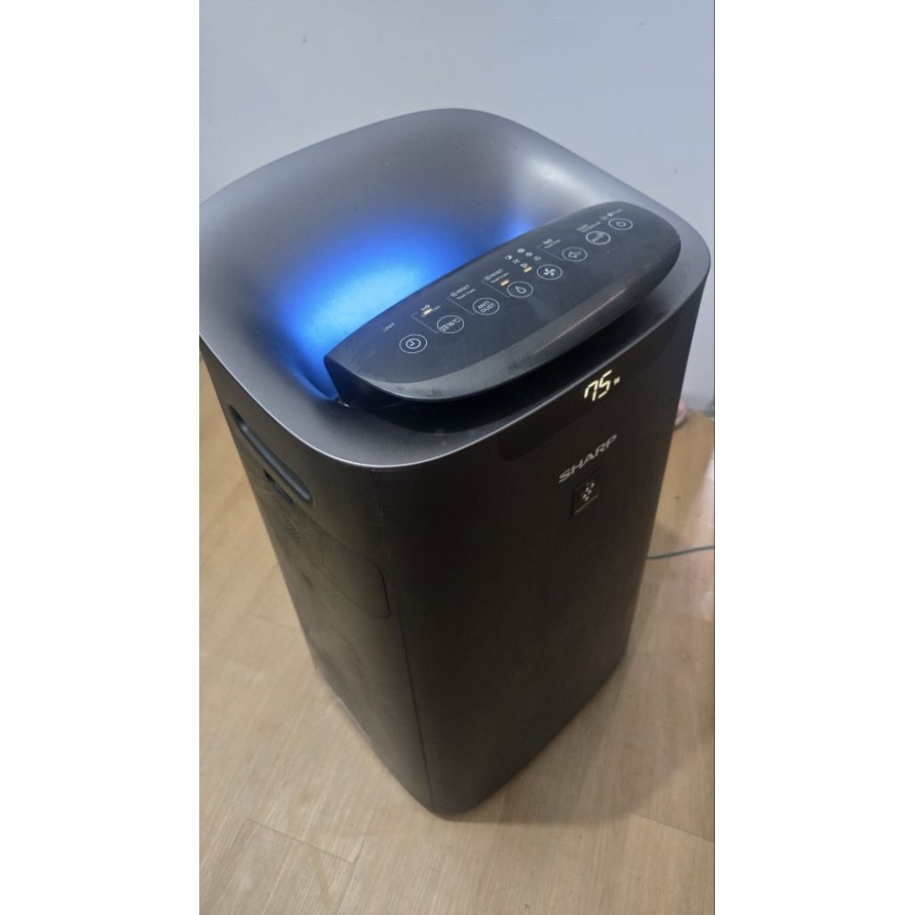 Sharp Air Purifier + HumidifierKI-L80Y (Bekas)