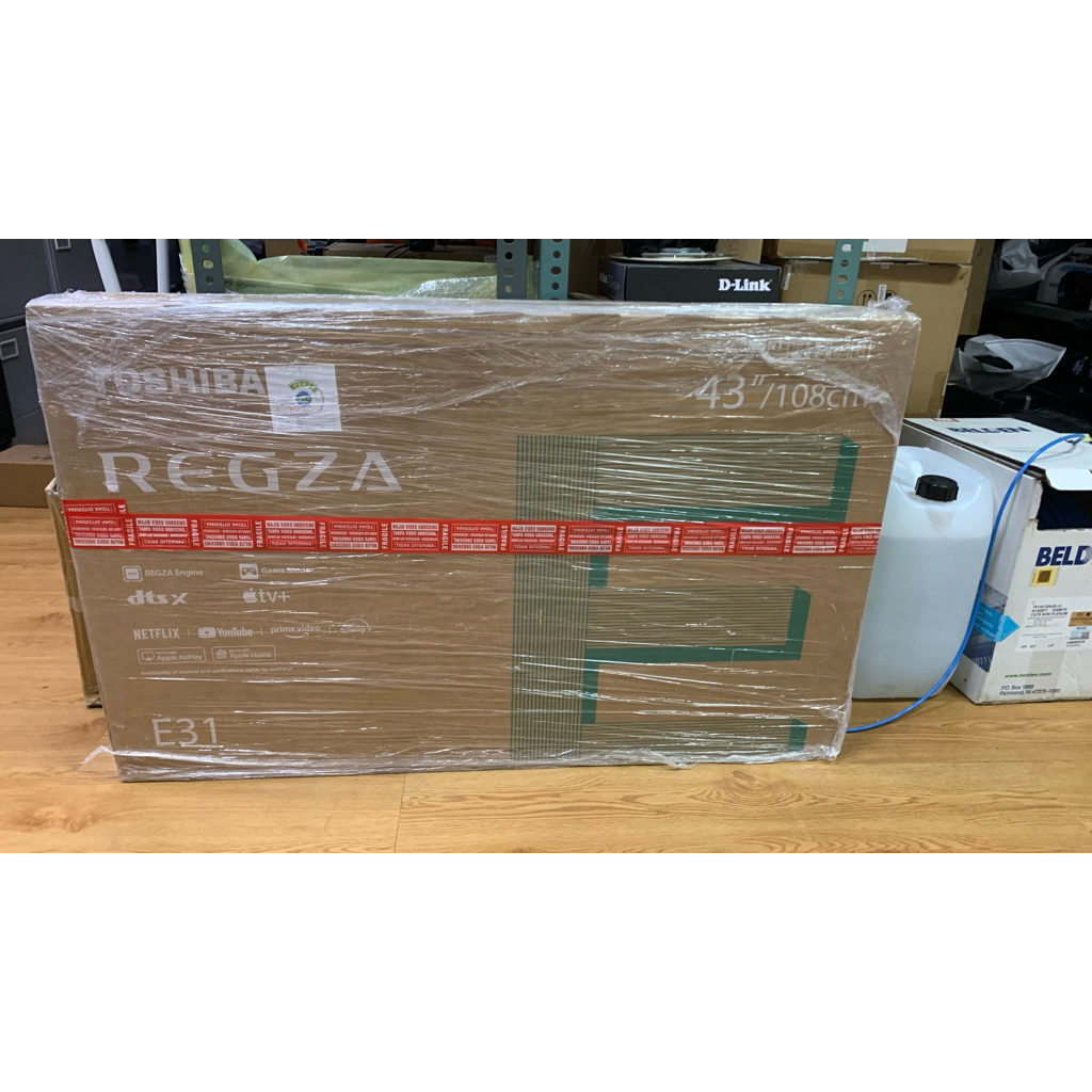 TV Toshiba Regza 43 inch