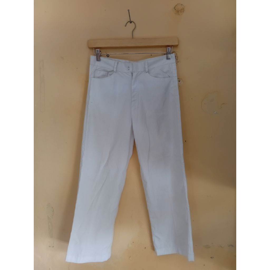 Celana Putih Pria Sekolah Second