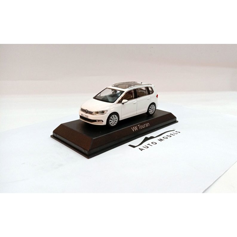 Norev Volkswagen Touran 2015 White