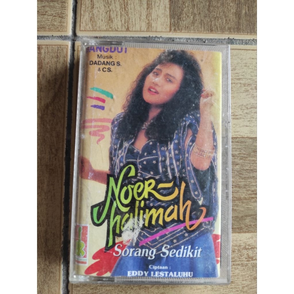 kaset pita NOER HALIMAH "sorang sedikit"