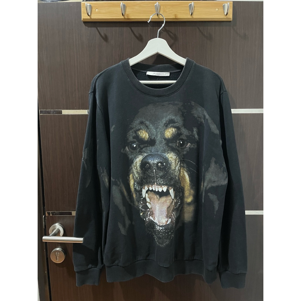 Givenchy Rotweiller Cuban Fit FW17 Sweatshirt Sweater Crewneck Longsleeve