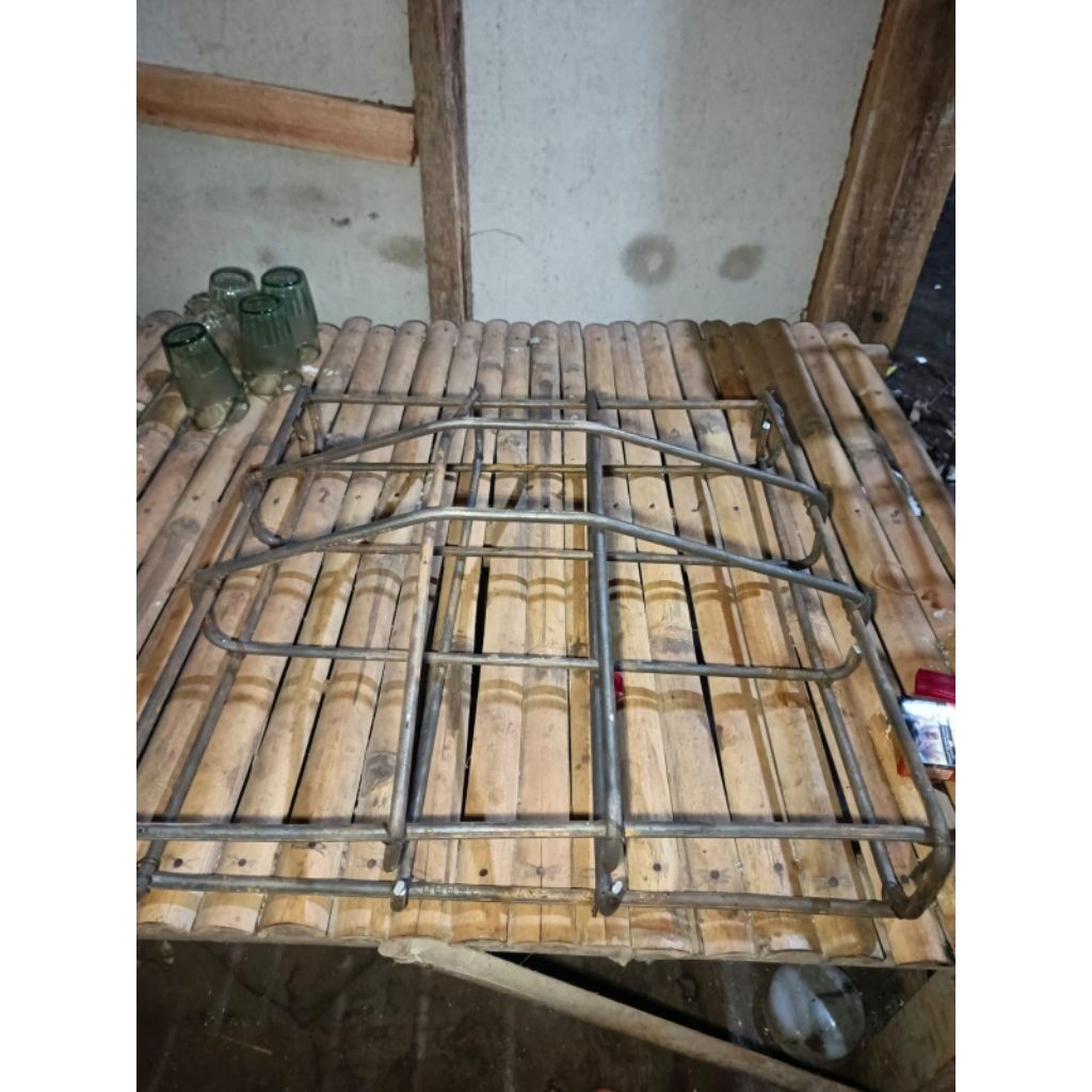 Besi Cakar ayam pondasi bangunan 10mm SNI polos/uril ukuran 50×50