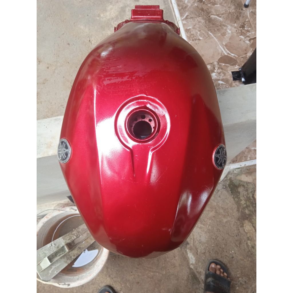 tangki bensin vixion old/vixion lama merah marun copotan