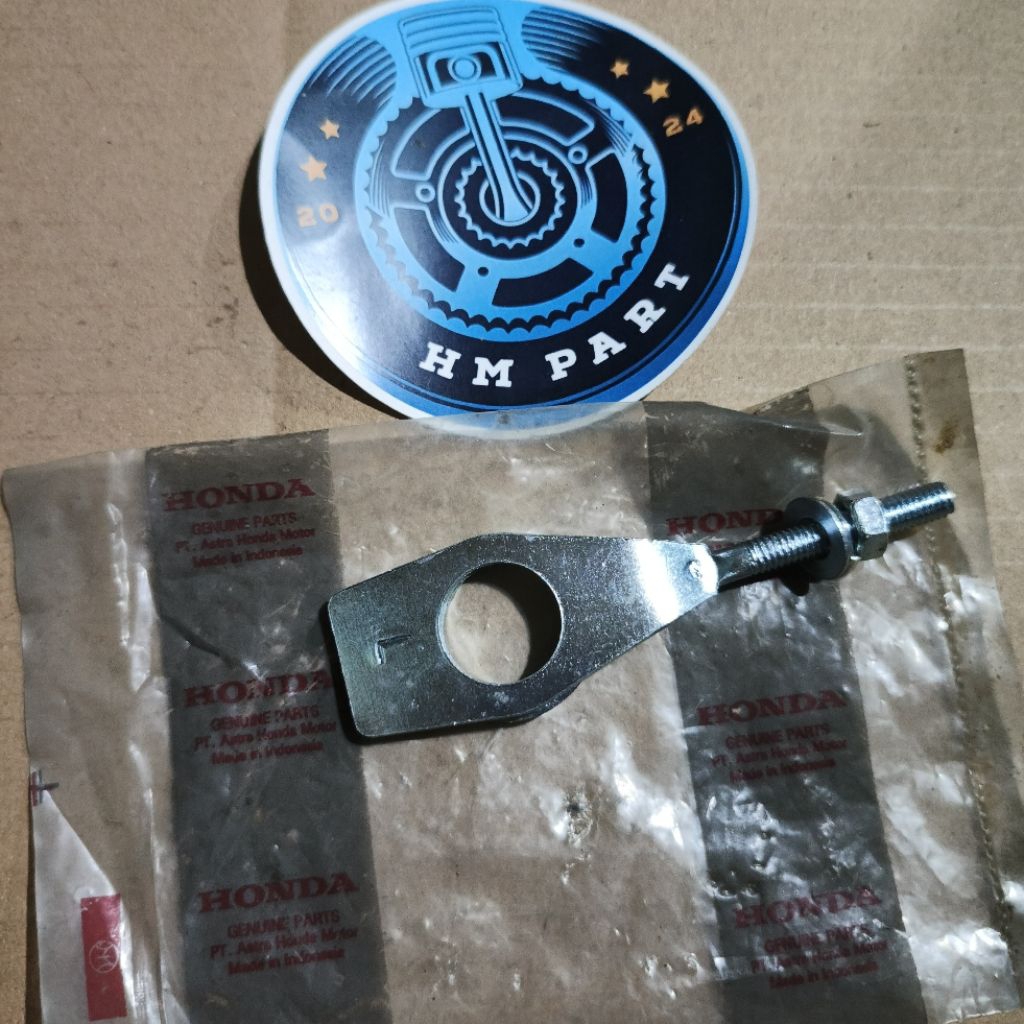 Anting stelan rantai bagian kiri honda astrea grand legenda impresa original 40540-gn5-830 40540gn58