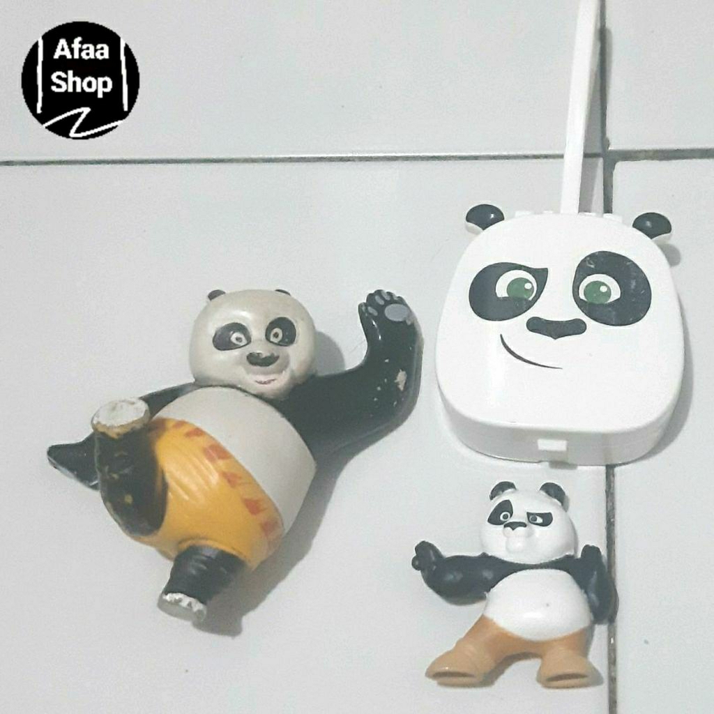 Mainan preloved happy meal mcd 2021 figure kungfu panda 1 set = 3 pcs take all