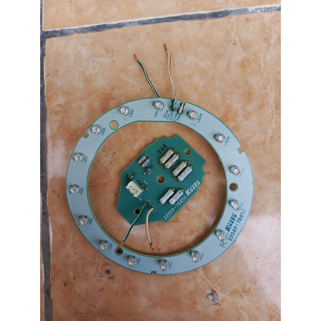 PCB MESIN DAN LED STOP LAMP KANAN YARIS TRD 2011 2012 ORIGINAL