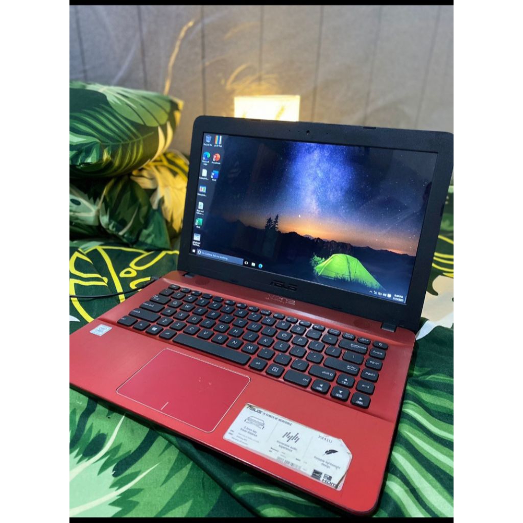 Laptop Asus RAM 8 GB SSD 256 GB CORE I3 GEN 7