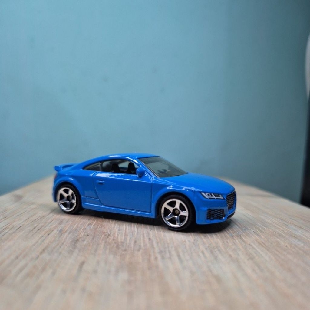 MATCHBOX AUDI TT RS COUPE 2020 BIRU
