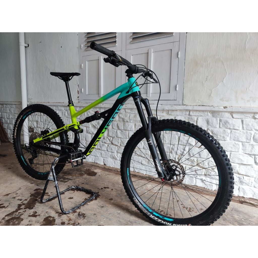 Polygon Siskiu T7 2021 Repaint