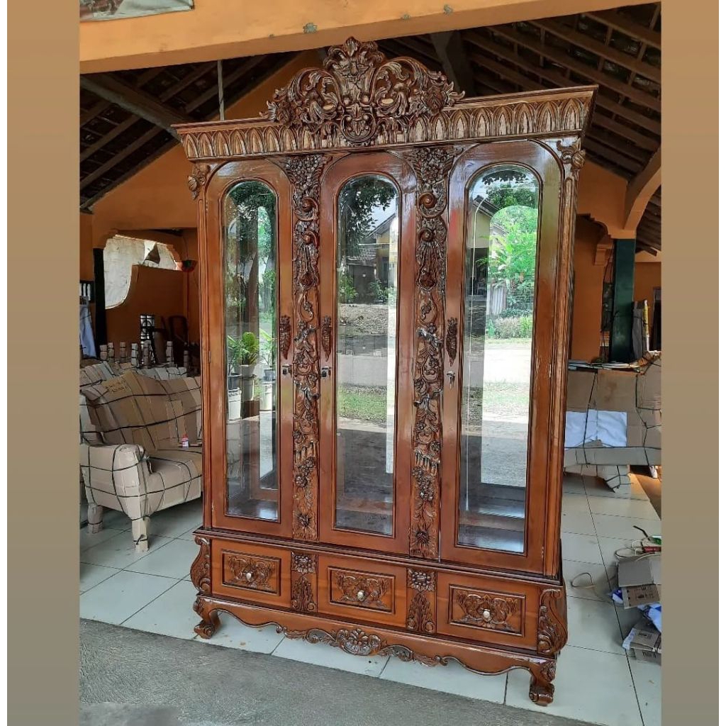 bufet pajangan jati ukir jepara/bufet pajangan jati solid mewah