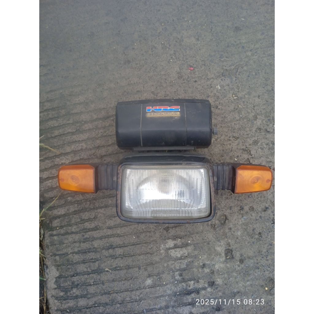 LAMPU DEPAN GL MAX