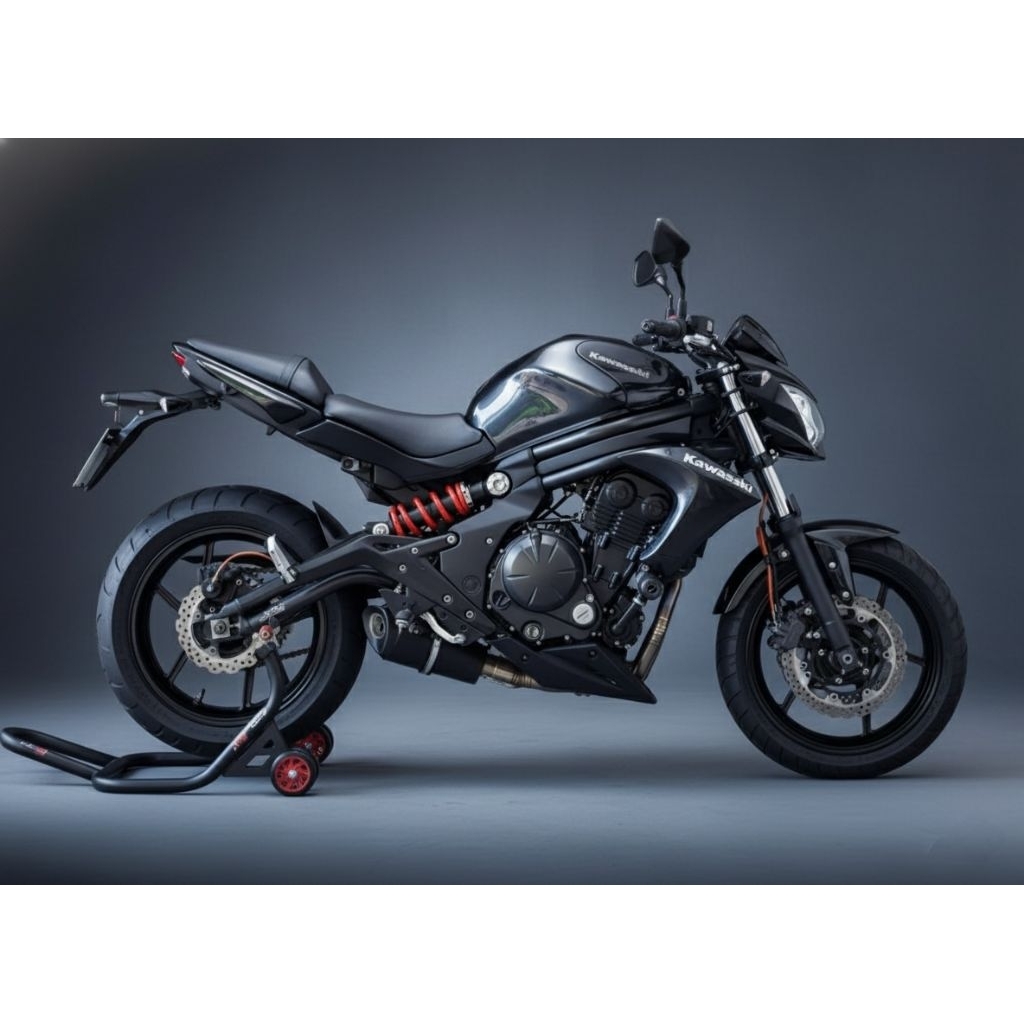 Kawasaki 650 — Capsule — Pie-cut · Black — foto 4