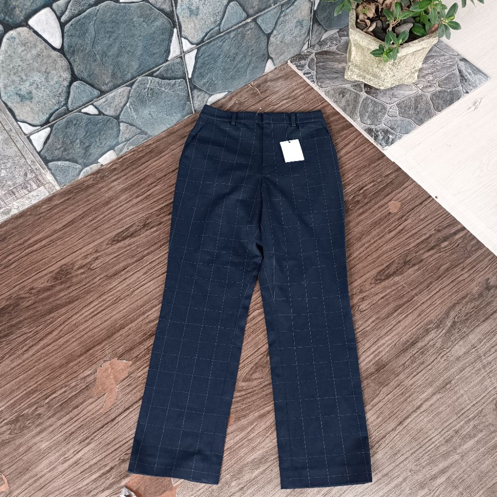 ankle pants uniqlo blue tartan muluss ( sz 26 perhatikan pxl)