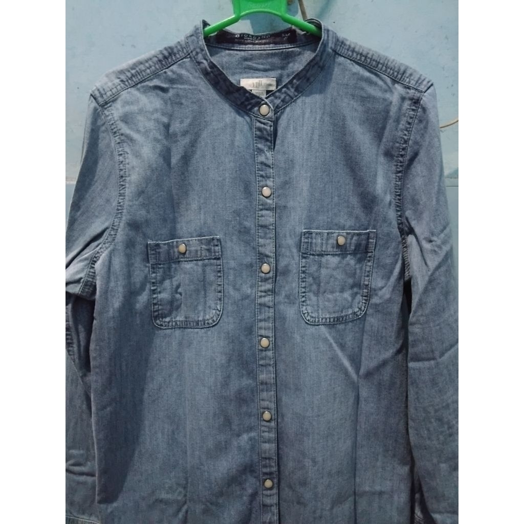 kemeja pria sanghai denim giordano XL second preloved