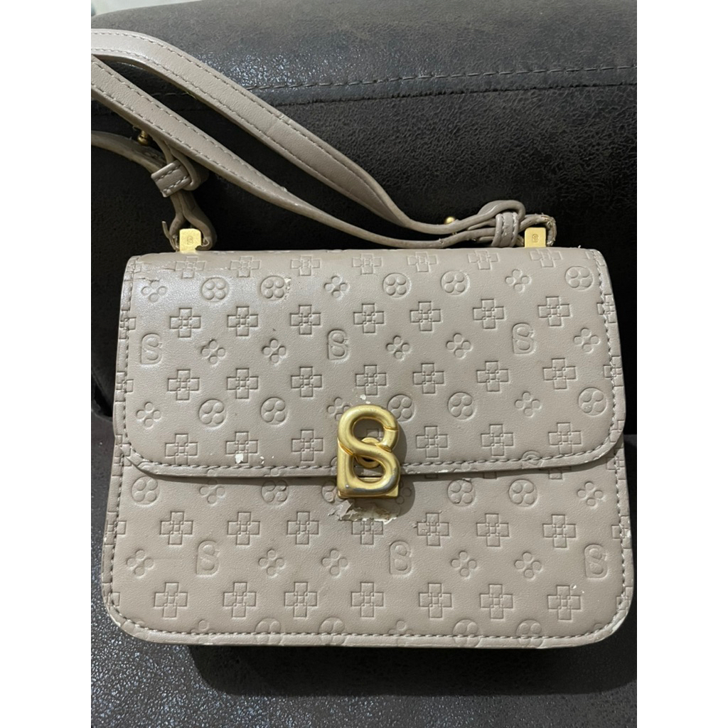 PL AUDREY MONOGRAM BAG BUTTONSCARVES