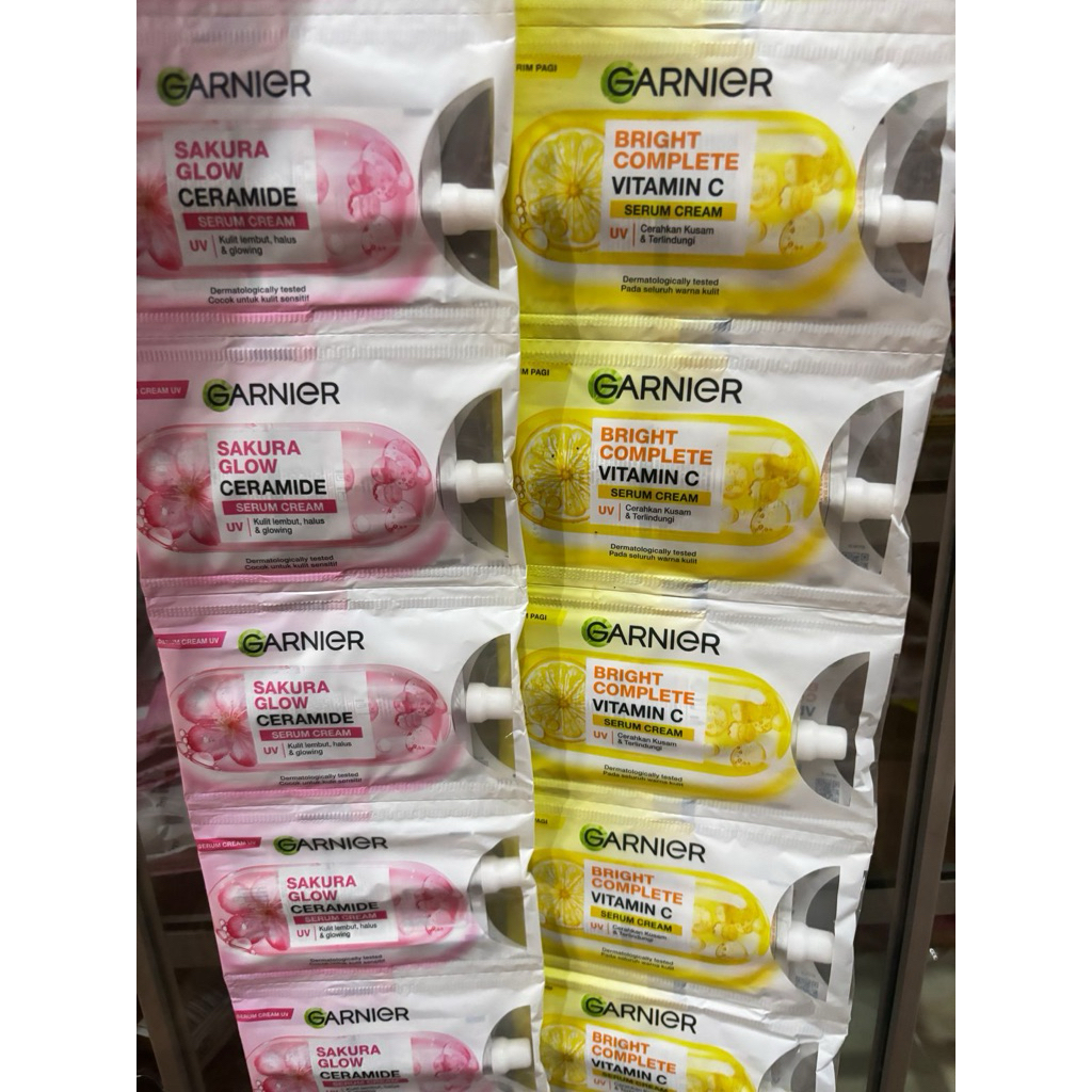 ( 1 rtg ) Garnier Serum Cream UV 1 renteng 12pcs