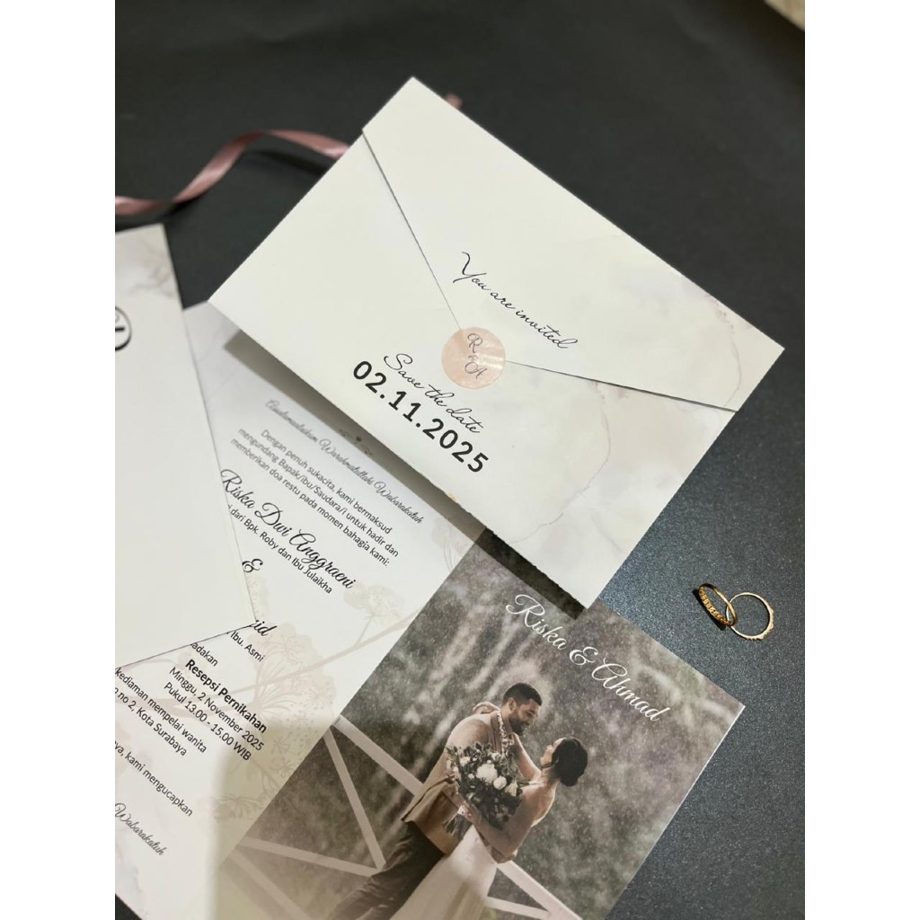 Undangan Pernikahan Simple Elegan