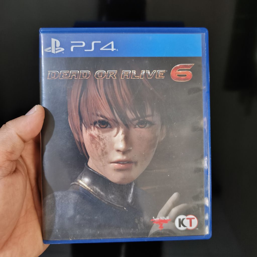 BD KASET PS4 DEAD OR ALIVE 6