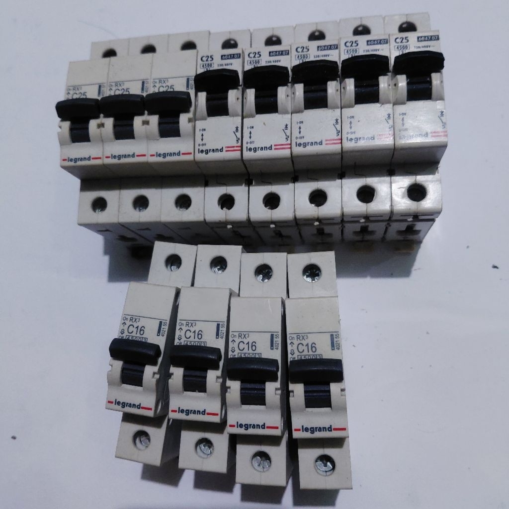 Mcb Legrand 1Phase 16a 25a/Mcb 16 Ampere 25 Ampere 1Phase 1P