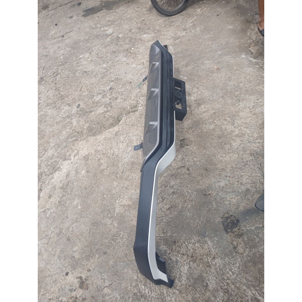 AEROKIT FORTUNER LEGENDER DEPAN