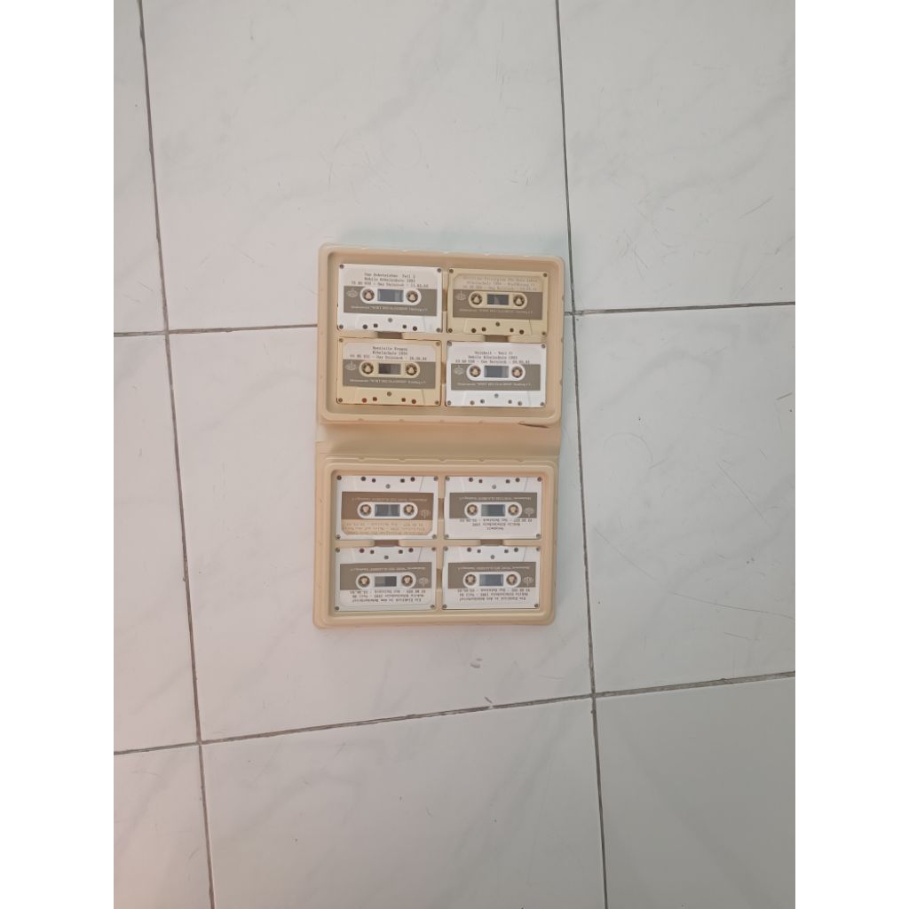 kaset pita jadul kosong bekas