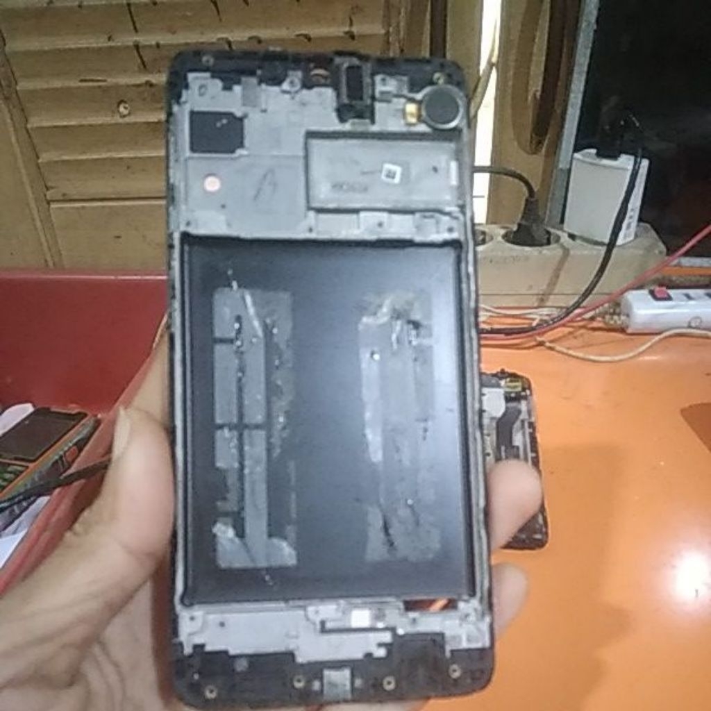 frame tatakan lcd samsung M10 ori copotan bagus