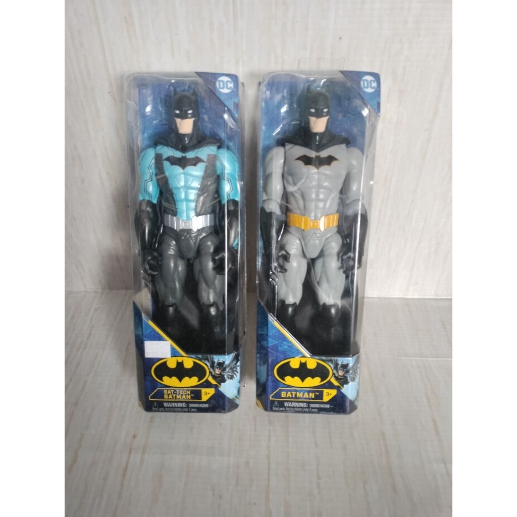 Mainan DC Comics Rebirth Batman 12-inch Action Figure
