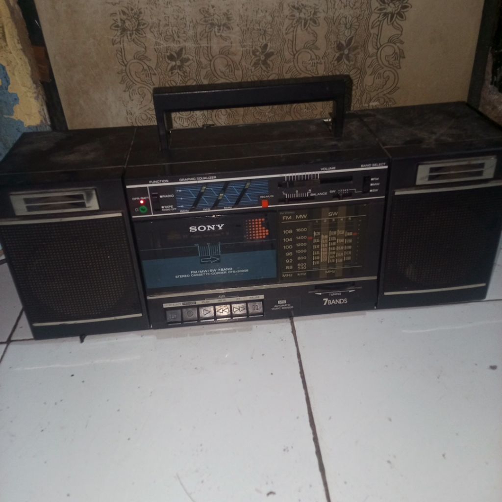 radio kompo Sony rusak