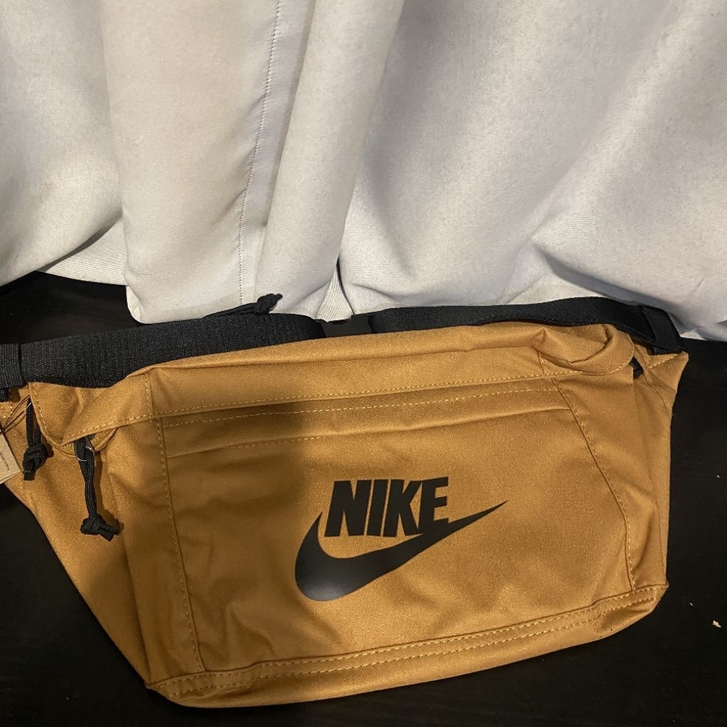 Nike Tech Hip Pack (10L) Brown / Tas Dijamin Original