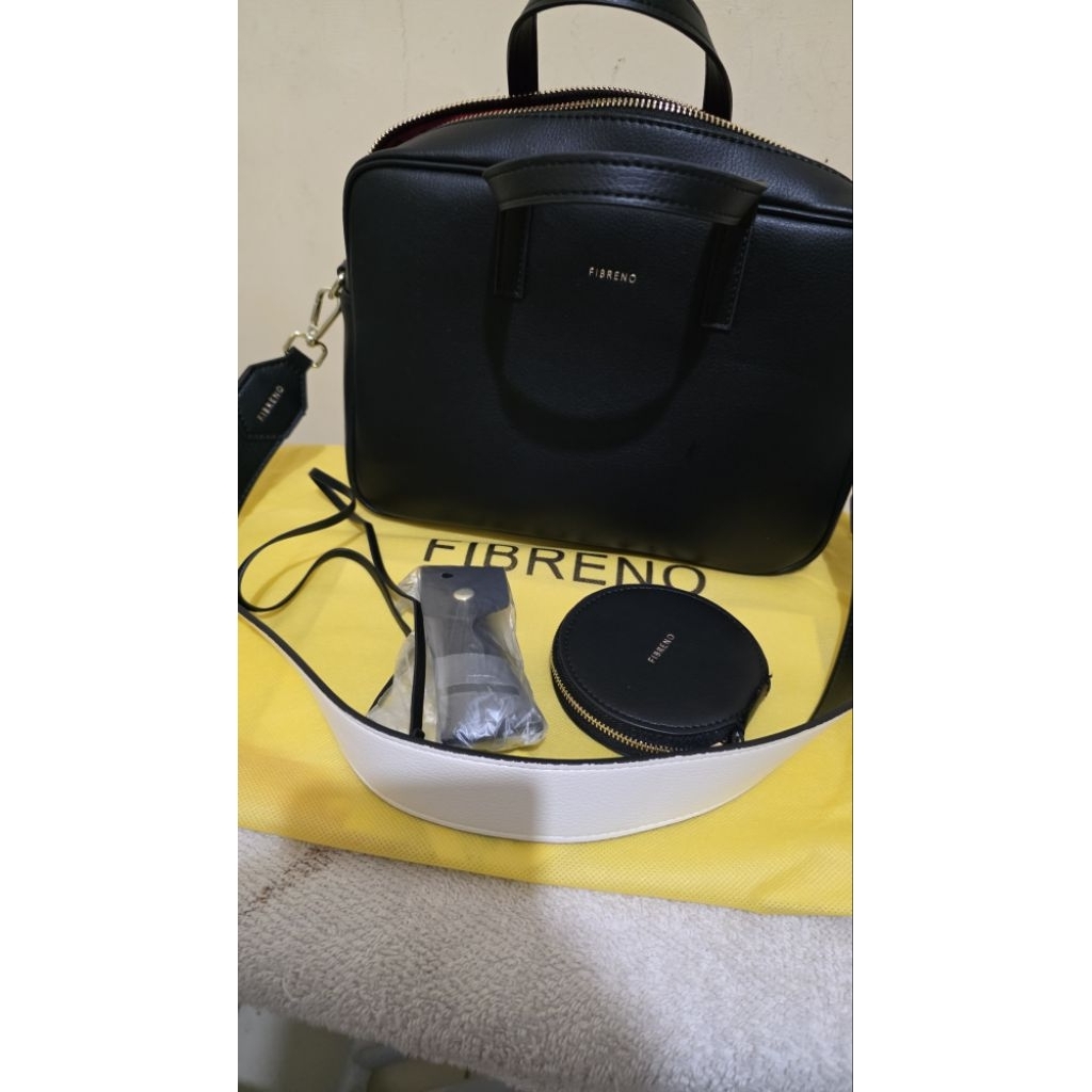 Fibreno bag -medium Black