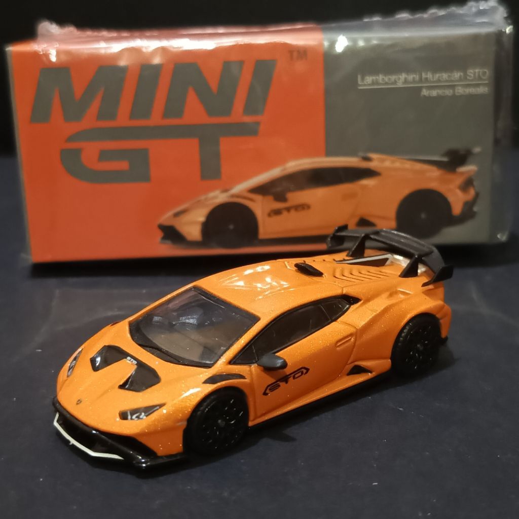 MINI GT LAMBORGHINI HURACAN STO ARANCIO BOREALIS