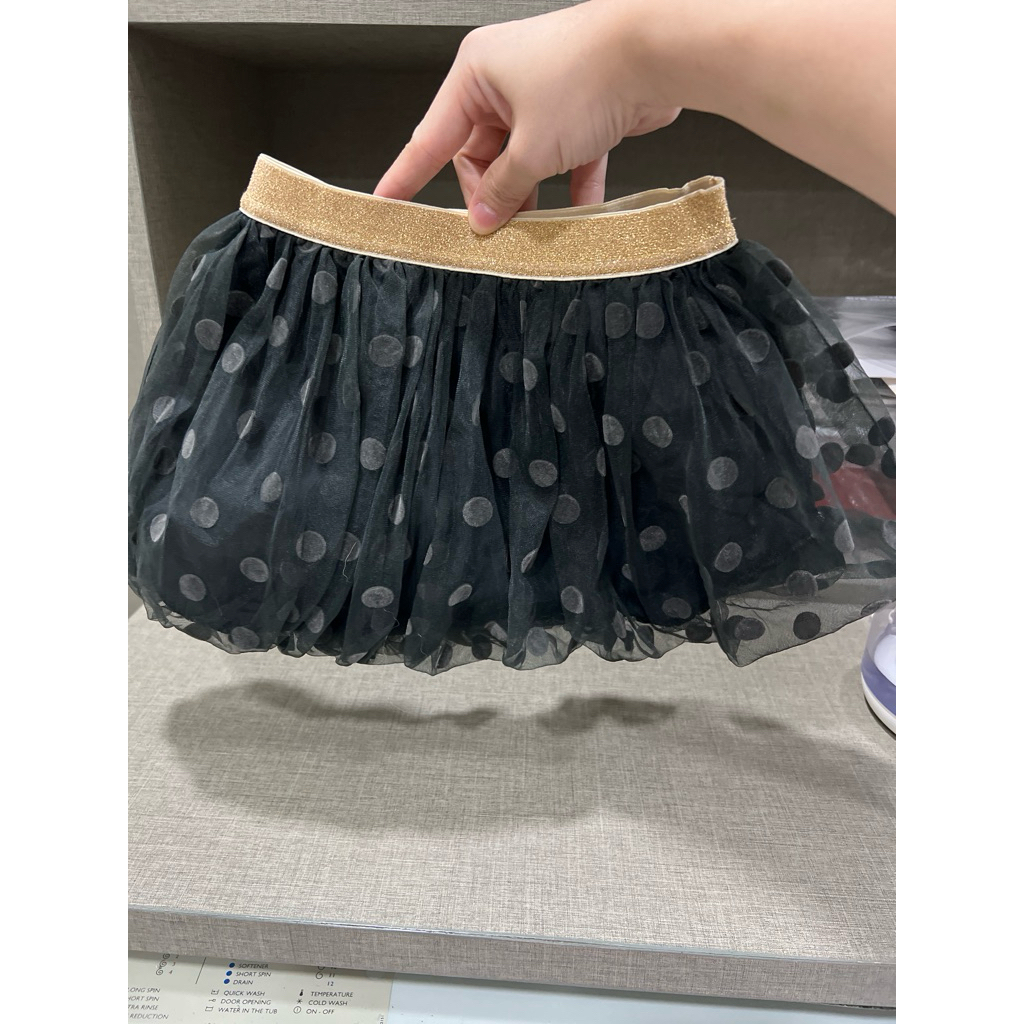 Preloved rok bawahan balon hitam polkadot petit bateau size 3thn